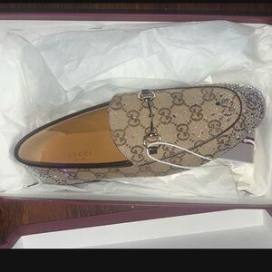Gucci Women's Beige and Silver Loafers with Glitter